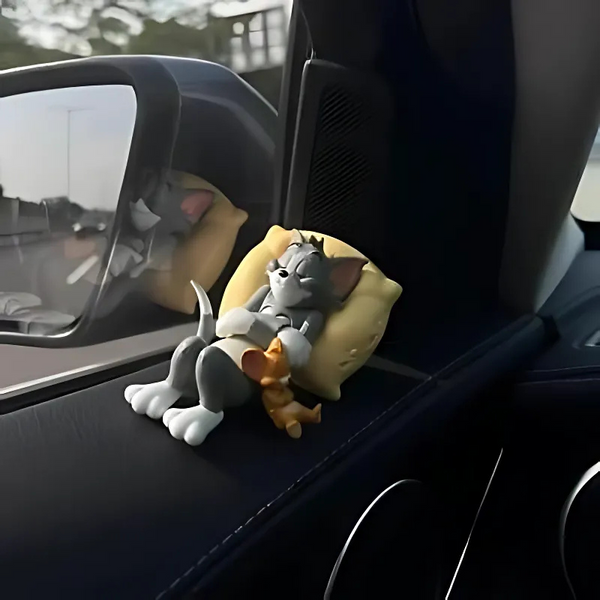 Cartoon Tom & Jerry Figurine – Cute Desk, Car, and Home Decoration | Adorable Toy Ornament