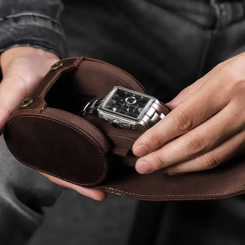 Genuine Leather Ellipse Watch Roll Travel Case – Single Slot